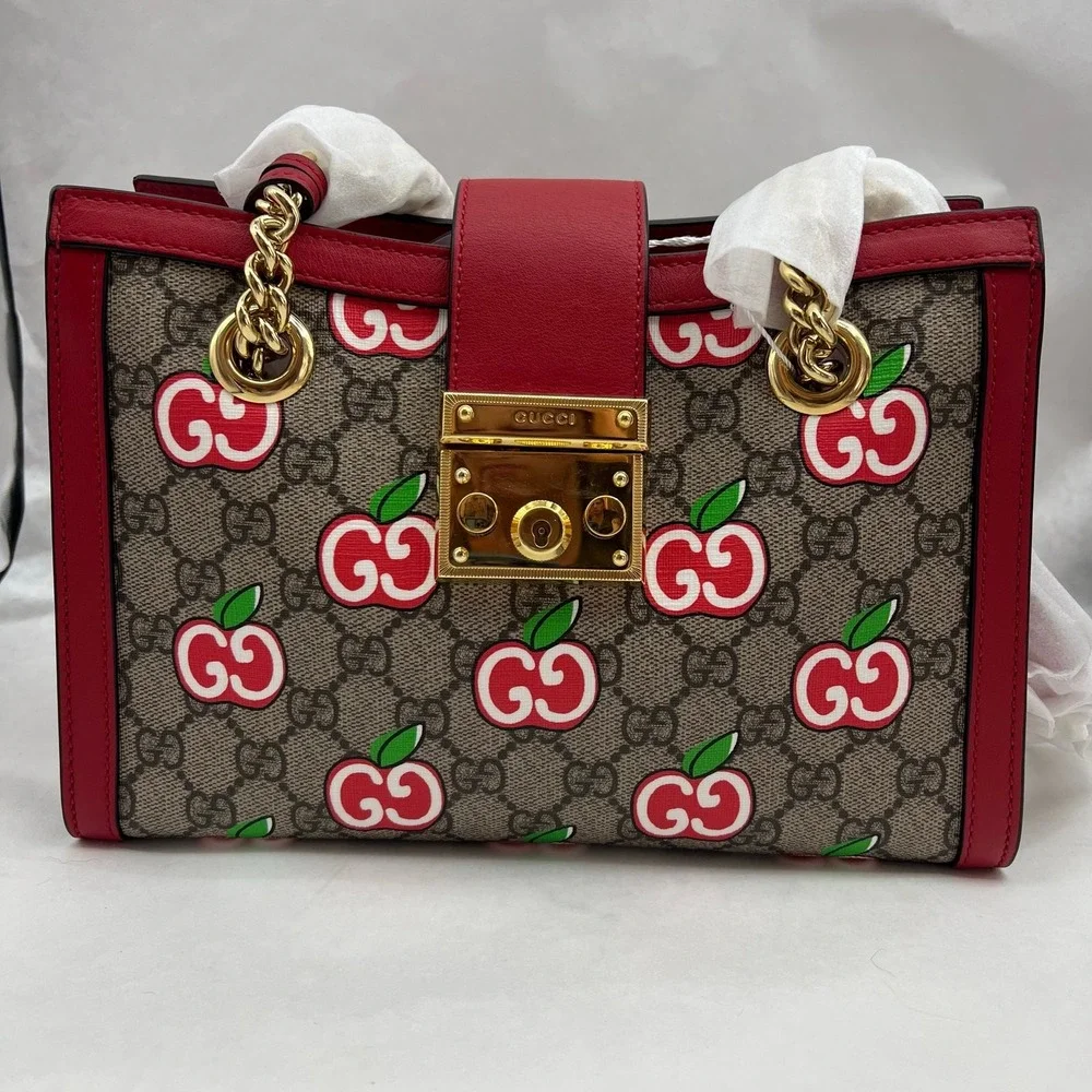 Authentic Gucci GG Supreme‎ Apple Print Padlock Shoulder Bag 🍎✨